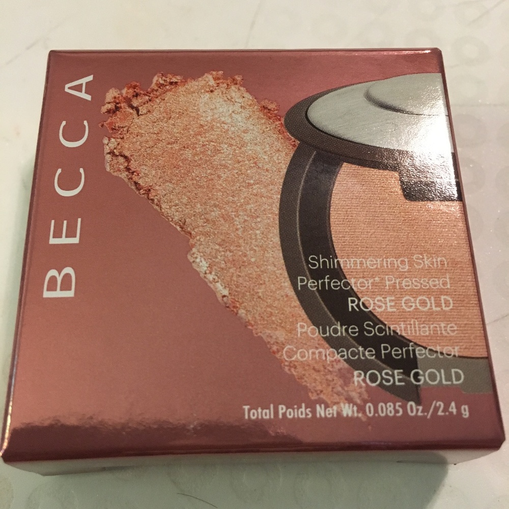 Brand New in Box Becca Mini Rose Gold Highlighter!